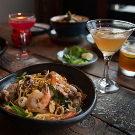The Vietnamese locale dolls out <b>noodle</b> bowls and crispy rolls, appetizers that even out at $4-$6 during Happy Hour. . Reckless noodle house and cocktails menu